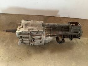 13-52-065-913 Bord Warner 13-52-071 1983 1987 5 Speed T-5 Manual Transmission Chevy Camaro Firebird