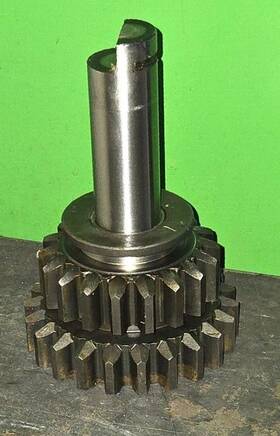 Borg Warner Wt196-10 New Old Stock Idler Shaft And Gear T8/t9 4 Speed Spur Transmission 1932-52