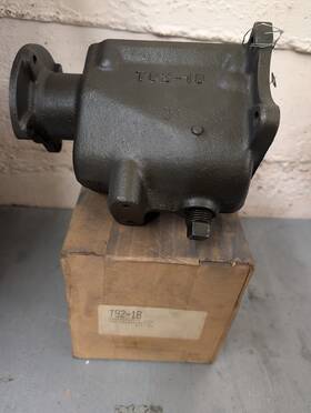 T92-1b Borgwarner New Old Stock Empty Case For Borg Warner T92 3 Spd Transmission Crosley/tractor