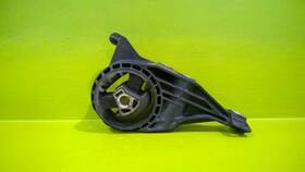 Cadillac 2300121 10 11 12 13 14 15 16 Srx Front Transmission Mount Oem 3174-77