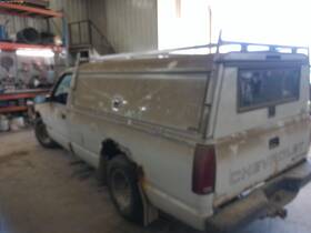 Chevrolet 15691902 Used Manual Transmission Assembly Fits 1995 1500 Pickup Mt