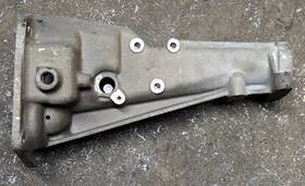 Chevrolet T10-7c New Tail Housing 1961-1964 Pontiac Borg Warner T10 4 Speed Transmission