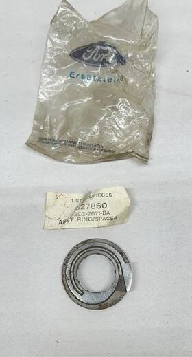 72eg-7071-ba Ford Nos Spacer Bearing To First Speed Gear Oem Part #1527860
