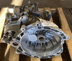 Ford 8s4r-7002-ne 2008-2011 Focus 2.0 5 Speed Manual Transmission Transaxle Gearbox