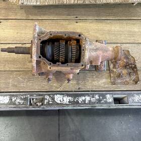 Ford C8ar-7006-b 3-speed Toploader Manual Transmission Borg Warner C5tr-7a040-b