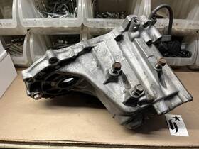 Honda 21200-pl3-900 88-91 Civic Si/ex D16a6 Rear Back Case M/t 5spd