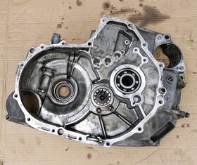 Honda 37820-phk-a03 97-01 Crv - Awd 5 Speed Manual Inner Transmission Case Clutch Housing Oem Sbxm