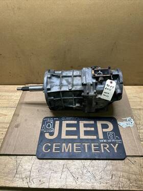 Jeep 52108047 94-99 Cherokee Xj Oem Ax15 External Slave Cyl 5 Speed Manual Transmission