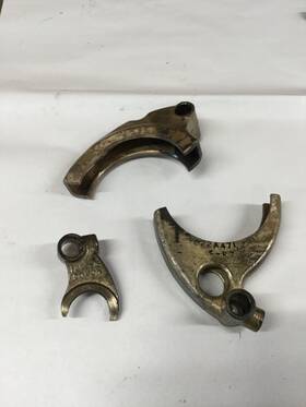 Mg 22a471 Midget Original Rib Case Gear Shift Forks. #22a471 And 2a3284. Used. Kmg1461