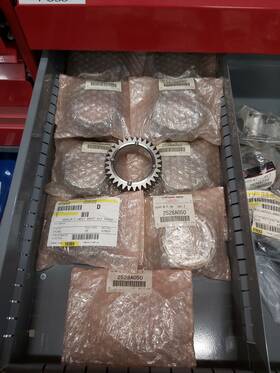 Mitsubishi 2528a050 Lancer Evo Ix 9 5fmt Ct9a Gear M/t Input Shaft 4th Speed P/n