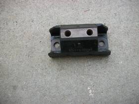 Muncie 245488 1963-1974 Vette Chevelle Camaro Gto 442 Gs Nos 4 Speed Transmission Mount