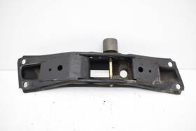 Nissan 11331-cd00a 2006 350z Manual Transmission Cross Member Mount Bracket Support Oem Kw38