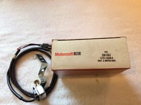 Nos Ford 1967 1968 Mustang 4 Speed Back Up Light Switch C7zz-15520-a