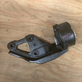 Pontiac 22657633 1992-1998 Grand Am Manual Trans Mount Left Front Nos
