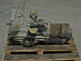 Porsche 016300045e 1983-1987 944 5spd Core Transmission 016k 016300046n 437