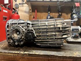 Porsche 28/03/12 928 Transaxle