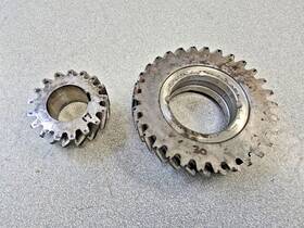 71630290211 Porsche Nice Used Original 356a 356b 356c 356sc 2b 17 30 2nd Speed Gearset 4/64