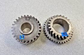Porsche 74130290430 Very Nice Used Original Genuine 356c 27 23 4d 4th Speed Gearset #22