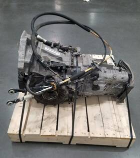 98130305100 Porsche 2016 981 Cayman Gt4 G8120 6 Speed Manual Transmission #1352 T2