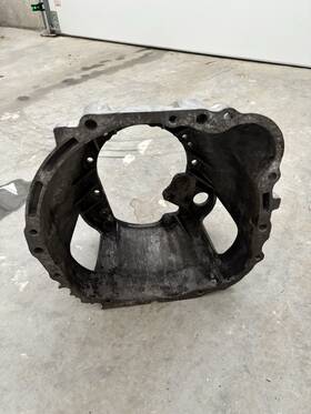 Toyota 31111-14100 Supra Mk3 87-92 7mgte R154 Manual Transmission Bellhousing Oem