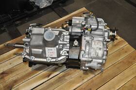 Toyota 33030-60450 H55f 5-speed Manual Transmission/transfer Case Combo Built To Order