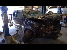 3303004060 Toyota Used Manual Transmission Assembly Fits 2017 Tacoma Mt 4x4 6 Speed Cyli