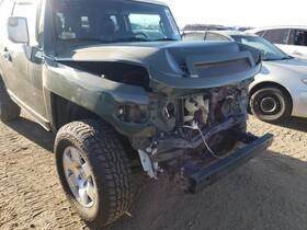 Toyota 3303035a70 Used Manual Transmission Assembly Fits 2010 Fj Cruiser Mt Grade A