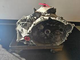 8252107 Volvo 06-13 P1 S40 V50 C70 C30 5pd Manual Nonturbo Transmission