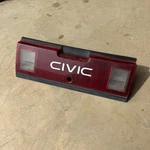 1984-1987 Honda Civic E-at Iii Red Center Tail Light Housing Oem. Fixed Price $215.00.